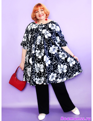 Платье с цветами больших размеров